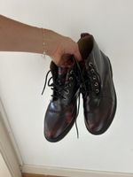 Doc Martens Leder Stiefel in Boudreaux 