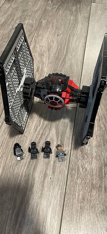 Lego Kit di costruzioni: LEGO Star Wars 75101 First Order Special Forces TIE Fighter – Usato da Vésenaz venduto da Nephrax 1