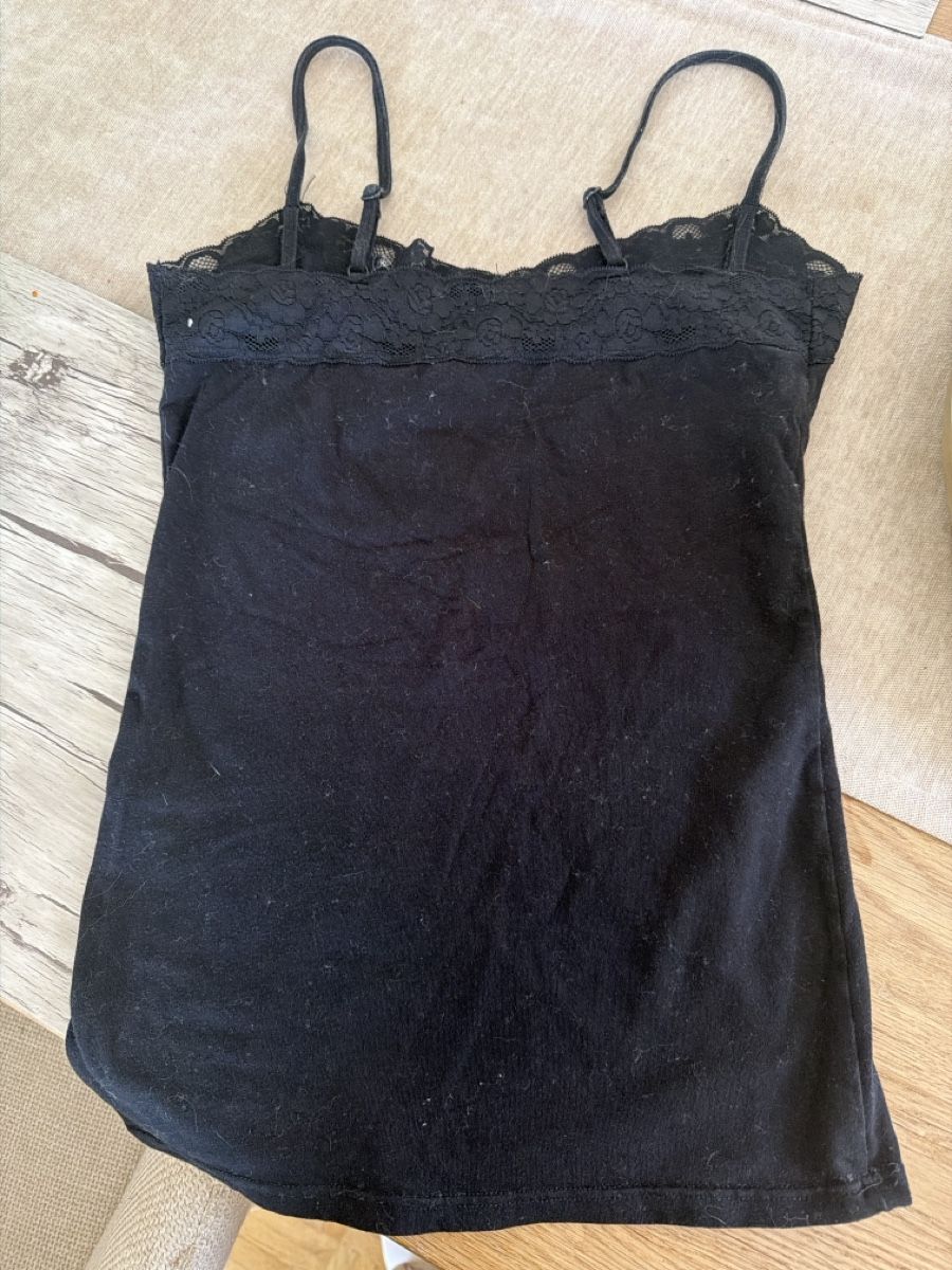 Migros Top: Top noir Migros  – Usato da Le Locle venduto da Mayd_h 1