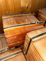 1 Bund Holzschindeln in Lärche, vorne angeschrägt