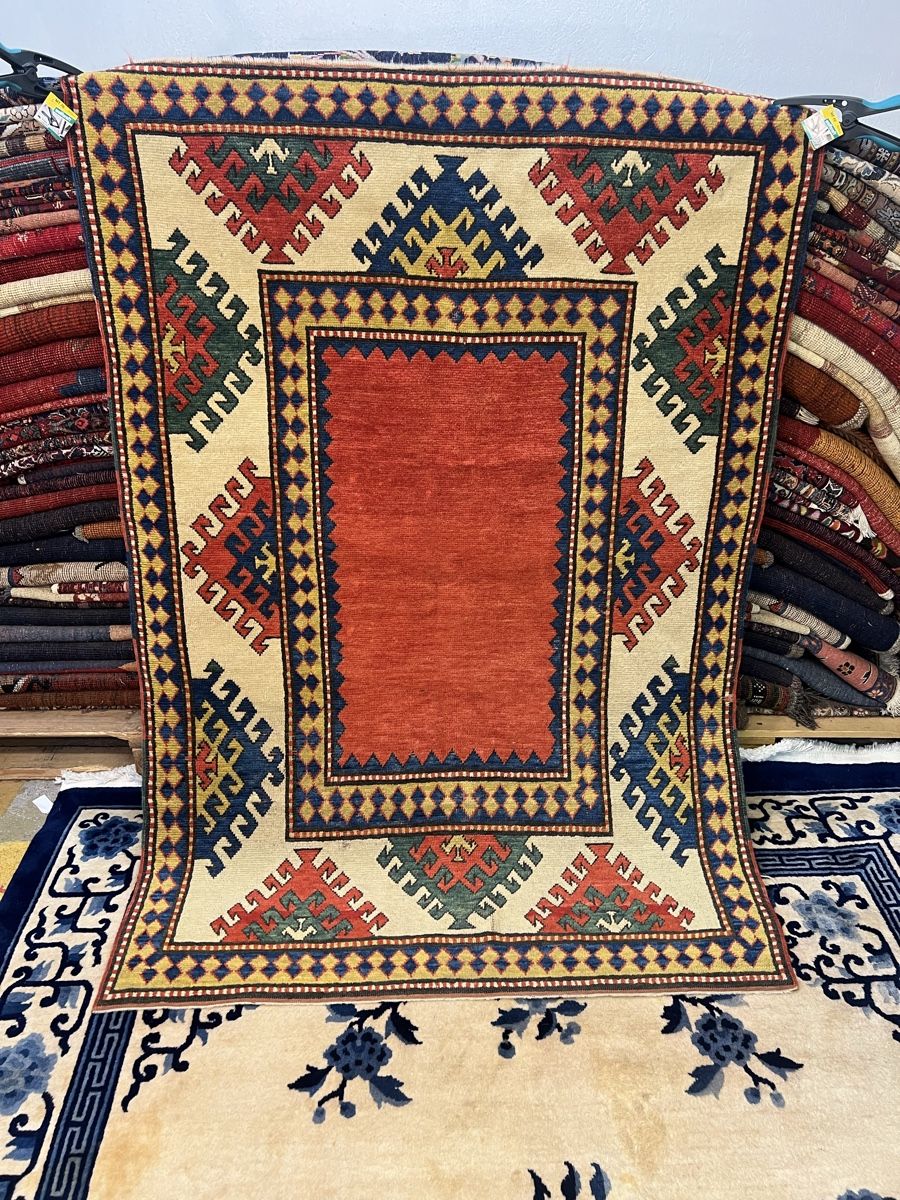 Teppiche: Schöner Orientteppich kazak – Gebraucht aus Zürich von Hemmat