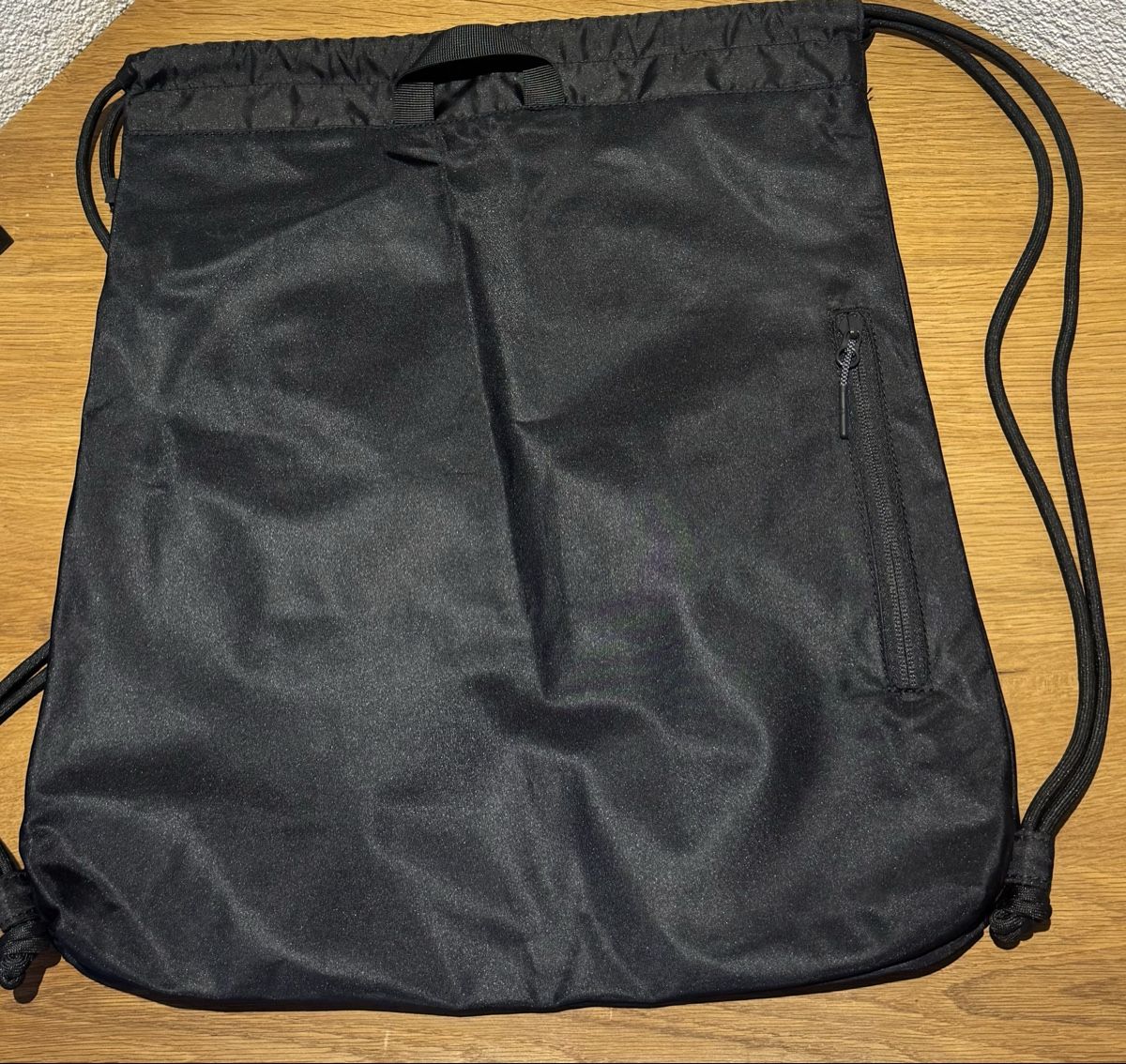 Lululemon Rucksäcke: Lululemon Drawstring Backpack – Neu (gemäss Beschreibung) aus Dinhard von emi_6jdk 1