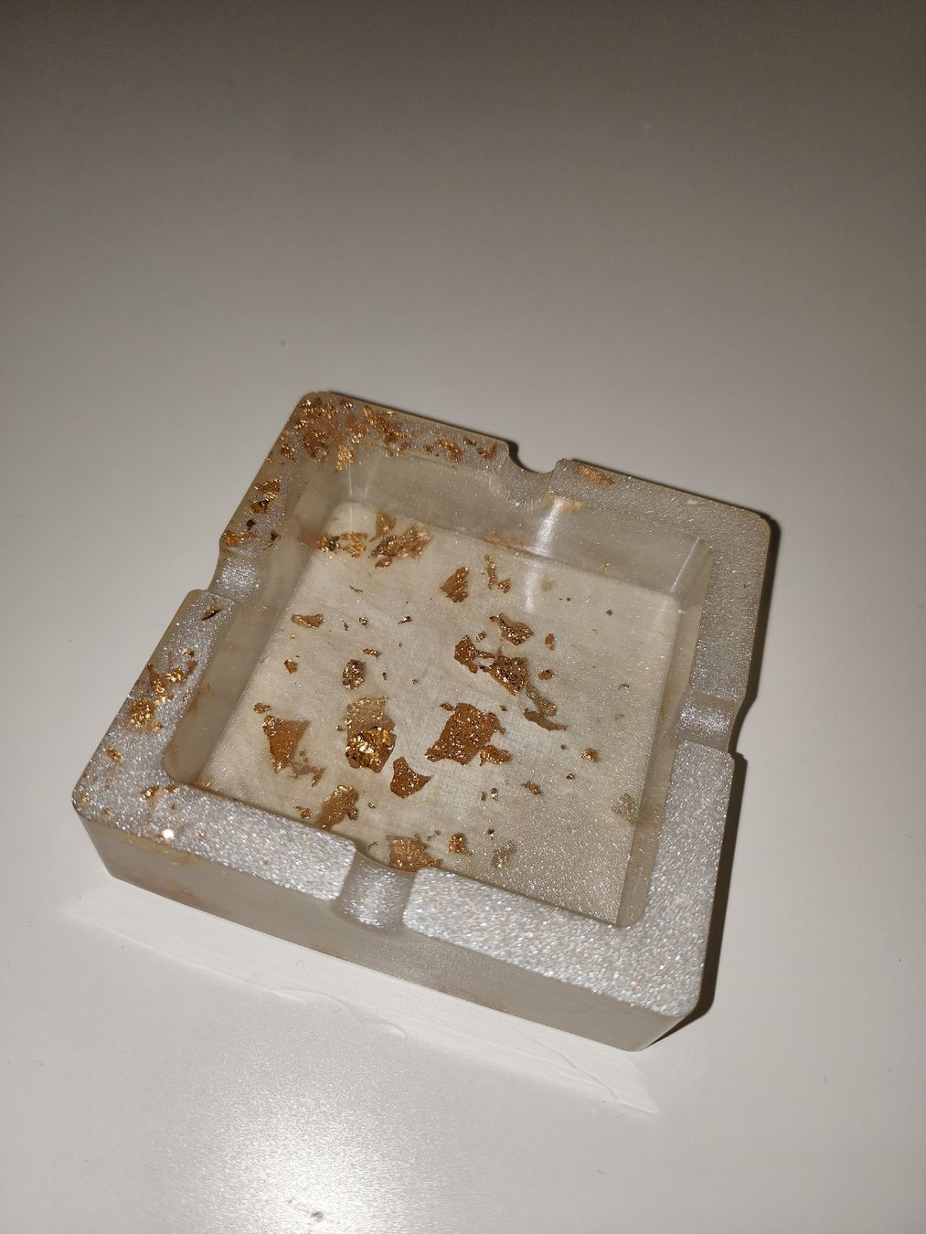 Portacenere: Epoxidharz Aschenbecher – Nuovo (secondo la descrizione) da Kerns venduto da Janeira94 2