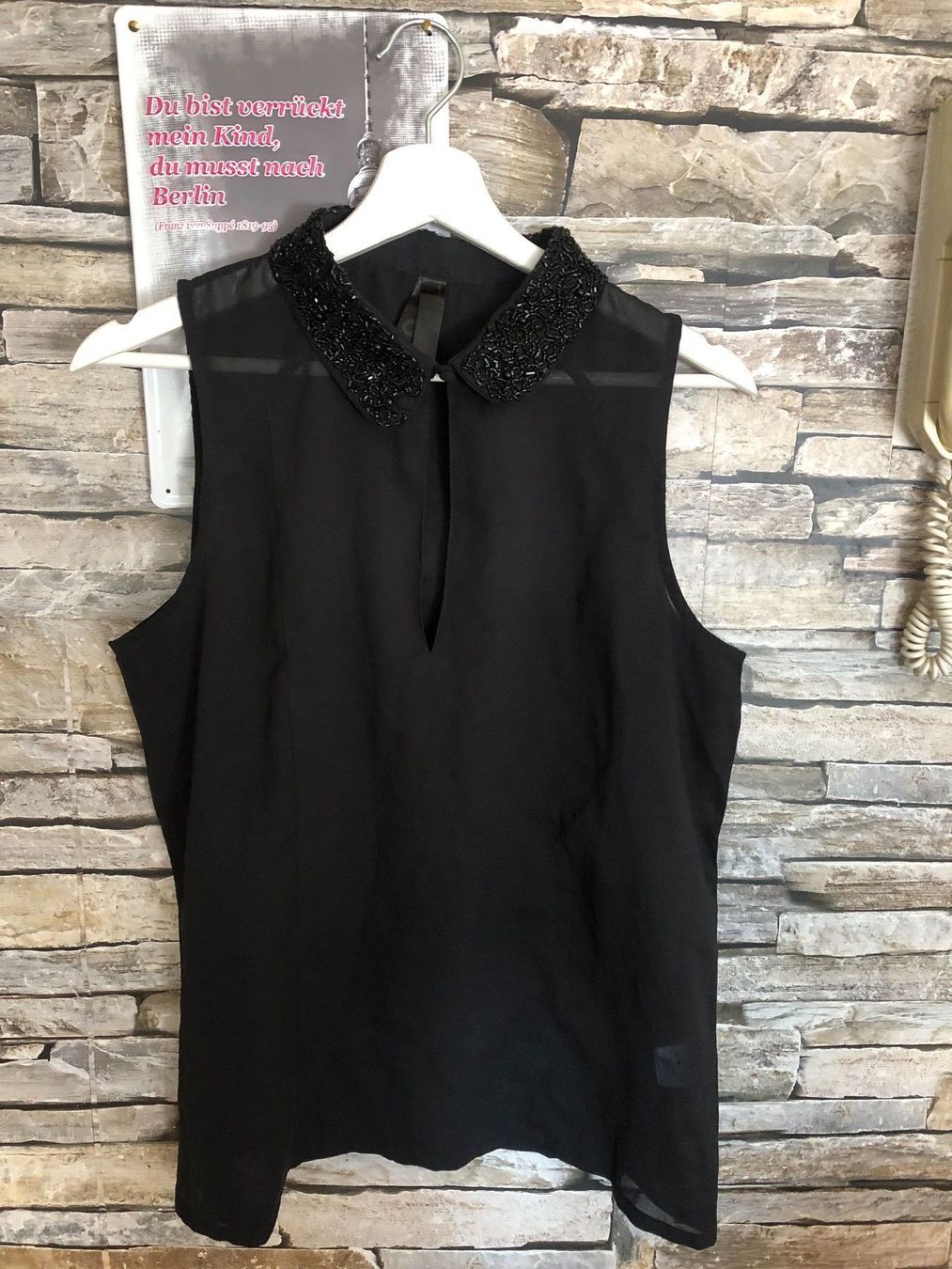Tops: Top schwarz Kragen Gr. M – Gebraucht aus Wettingen von Hasta80