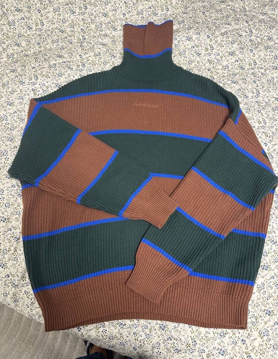 Quiksilver Pullover & Sweatshirts: Quiksilver Sweater Size S – Neu (gemäss Beschreibung) aus Matten b. Interlaken von kat_68g9 4
