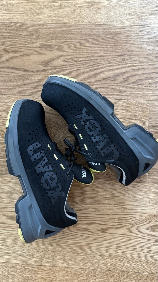 Uvex Scarpe da uomo: Uvex Sicherheitsschuhe S1 size 41 – Usato da Boswil venduto da hey.itsme 2