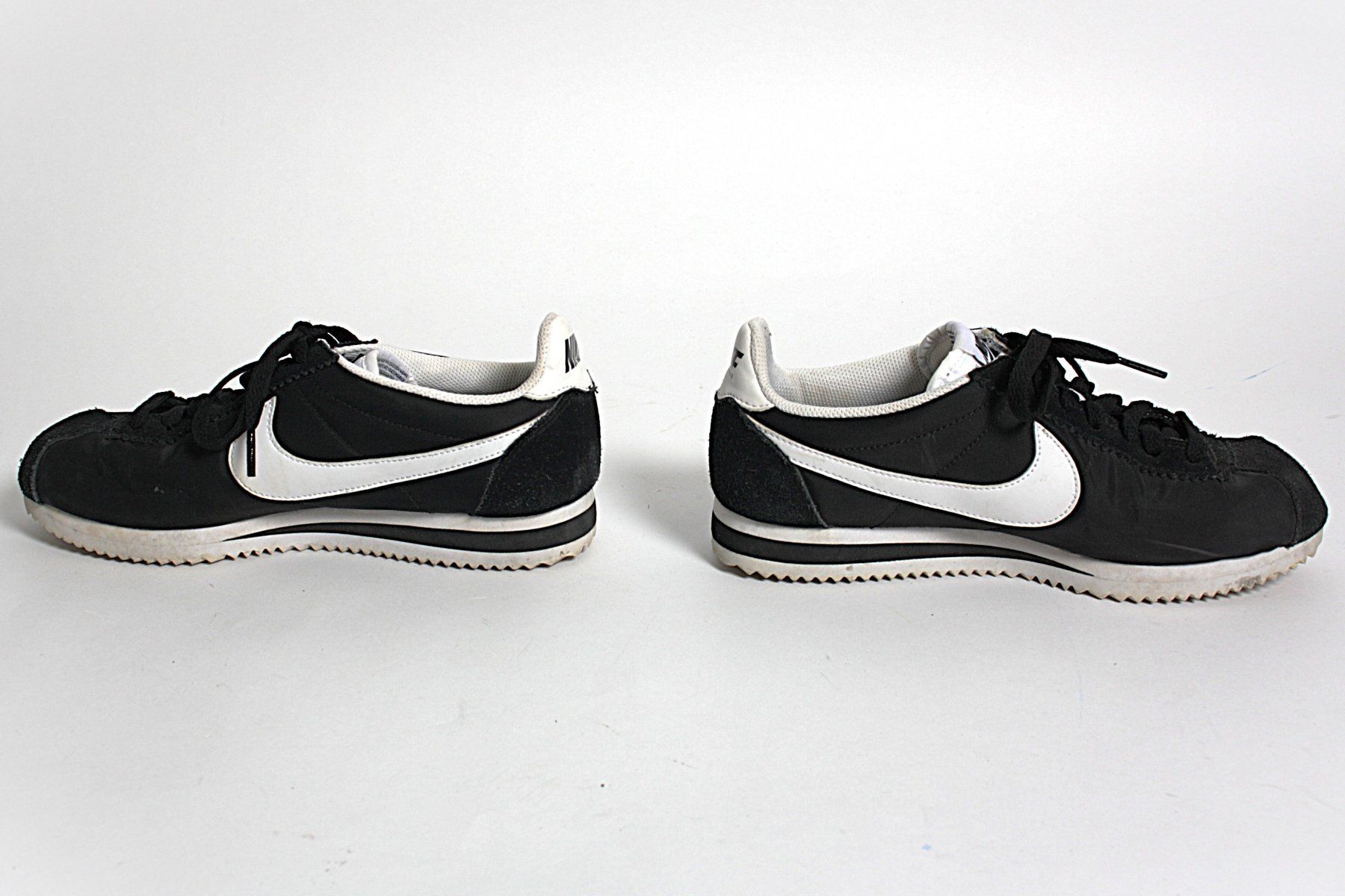 Nike Chaussures hommes: NIKE Sneaker schwarz – D'occasion à Zollikofen par Restwert_Zollikofen 2