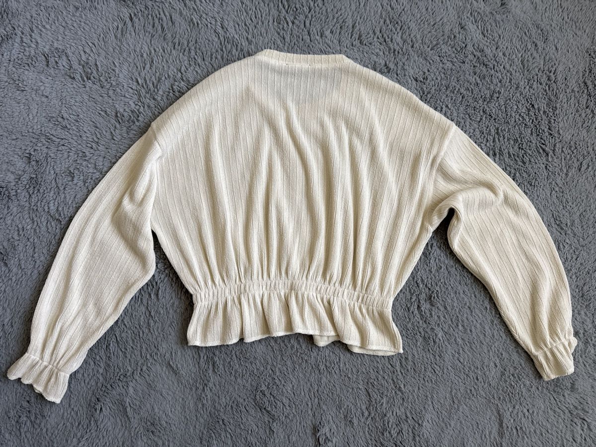 Zara Maglioni & Felpe: Zara Strickpullover, creme, Grösse M,  – Usato da Fahrweid venduto da echouniform90 1