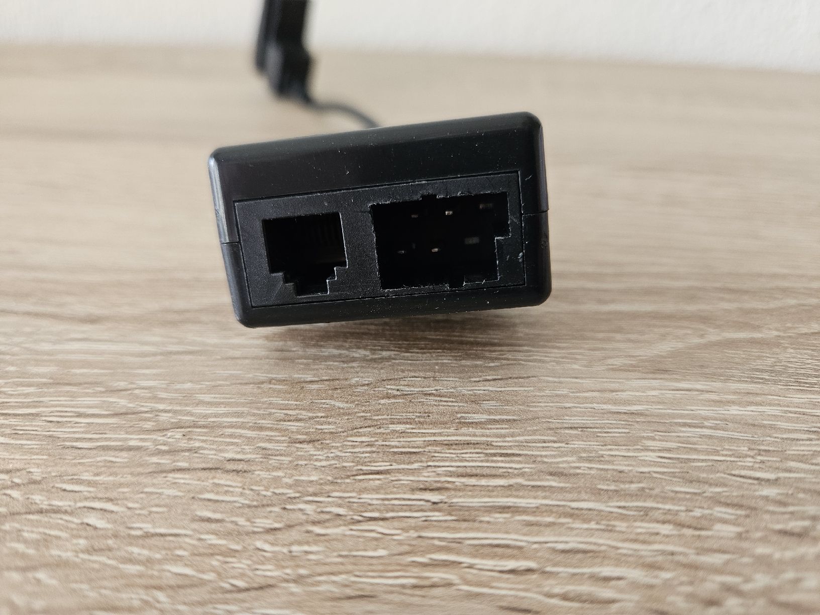 Unità & Adattatore: Telefonsplitter TT83 auf RJ45/TT83 – Usato da Wauwil venduto da seriously3 3