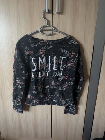 Sweat à motif floral et texte "SMILE EVERY DAY" gris