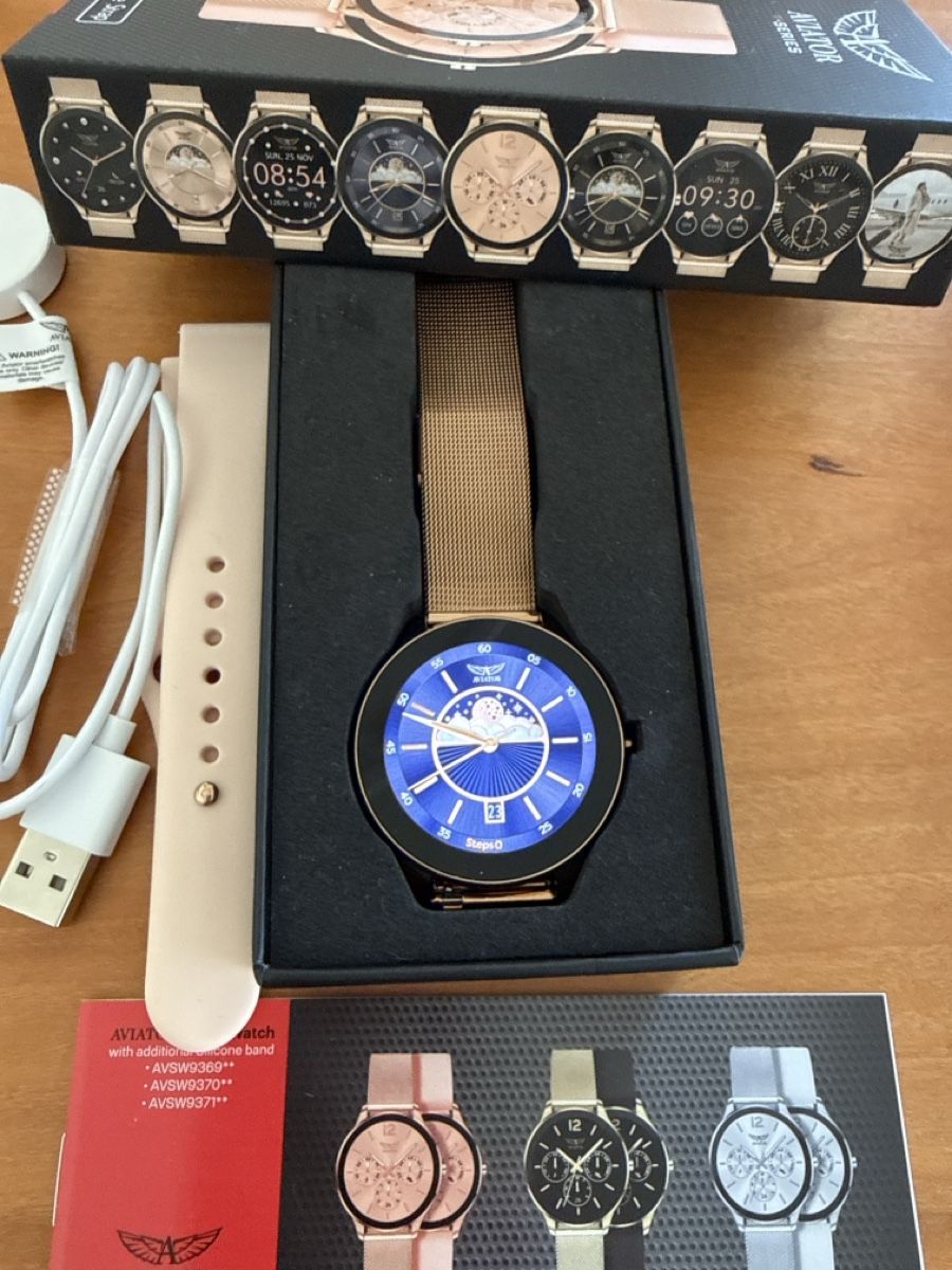 Smartwatch: Aviator Series AVSW 9370 – Neuf avec emballage d'origine à Zürich par Glila
