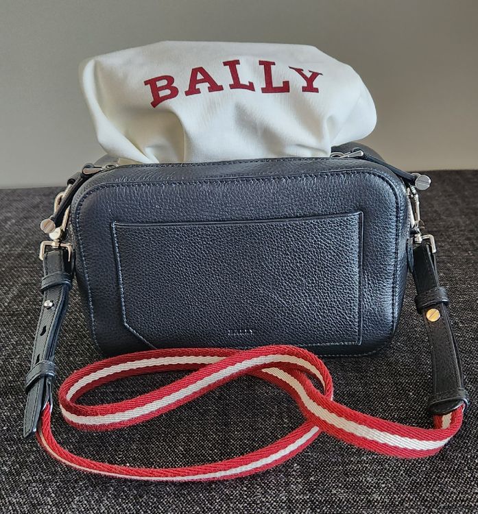 Bally Crossbody Bag | Kaufen auf Ricardo