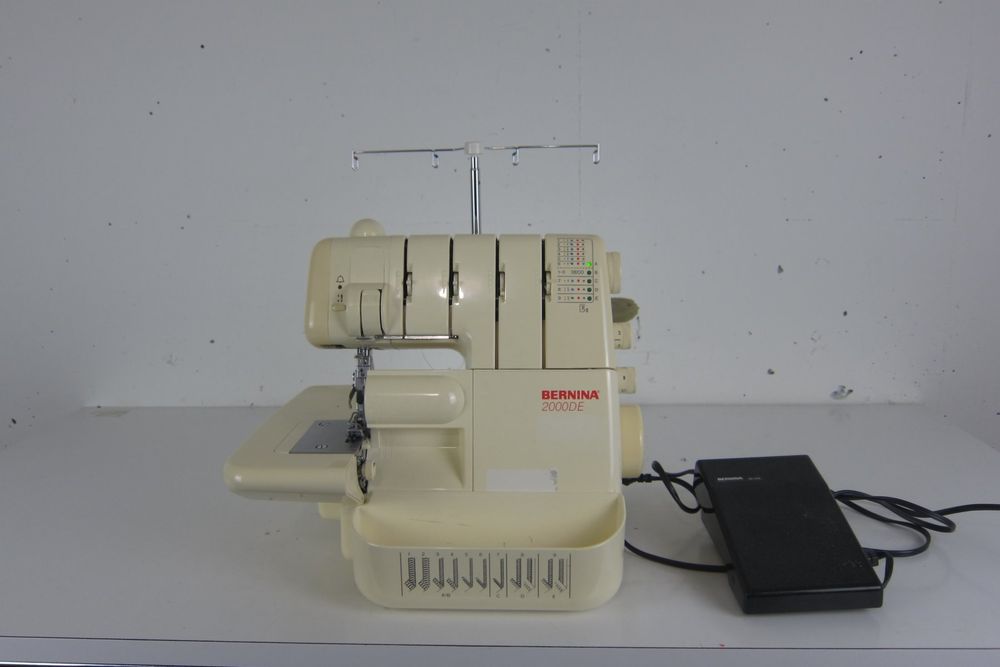 Bernina 2000DE Overlockmaschine Kaufen auf Ricardo