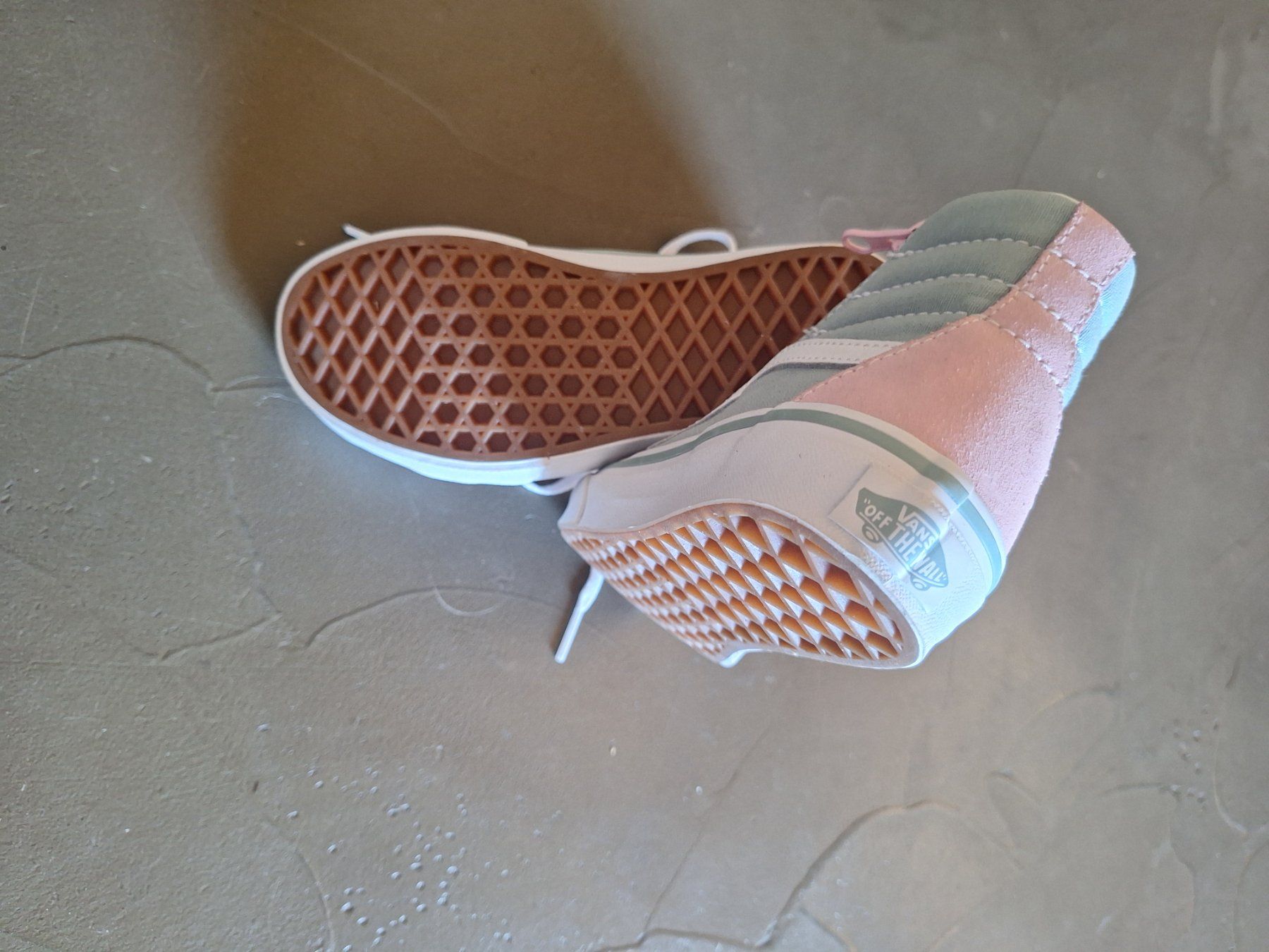 Vans Chaussures filles: Mädchen Vans Schuhe – Neuf (Voir description) à Erlenbach i. S. par b.ogi85 1