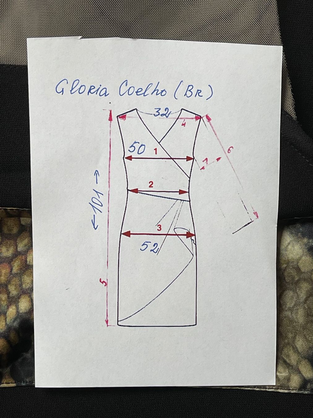 Ana Alcazar Vestiti: GLORIA COELHO M L /NP580CHF Kleid animal Python print – Nuovo (secondo la descrizione) da Kölliken venduto da Prscoo 7