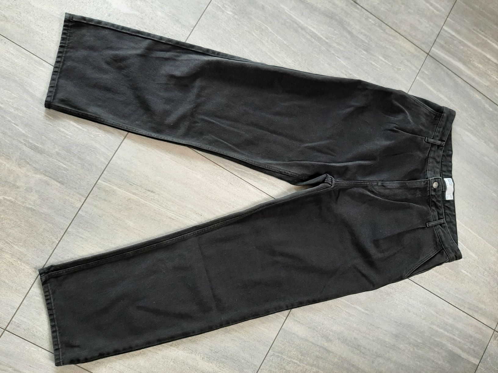 Bershka Jeans: BERSHKA - jeans men - USA 32 – Gebraucht aus Moutier von kiki0608