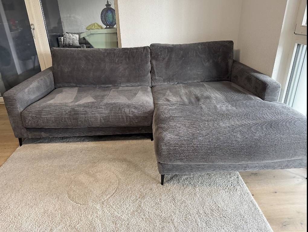 Sofas: TOP ZUSTAND Cord Ecksofa grau – D'occasion à Bertschikon Gossau par twentyfive 2