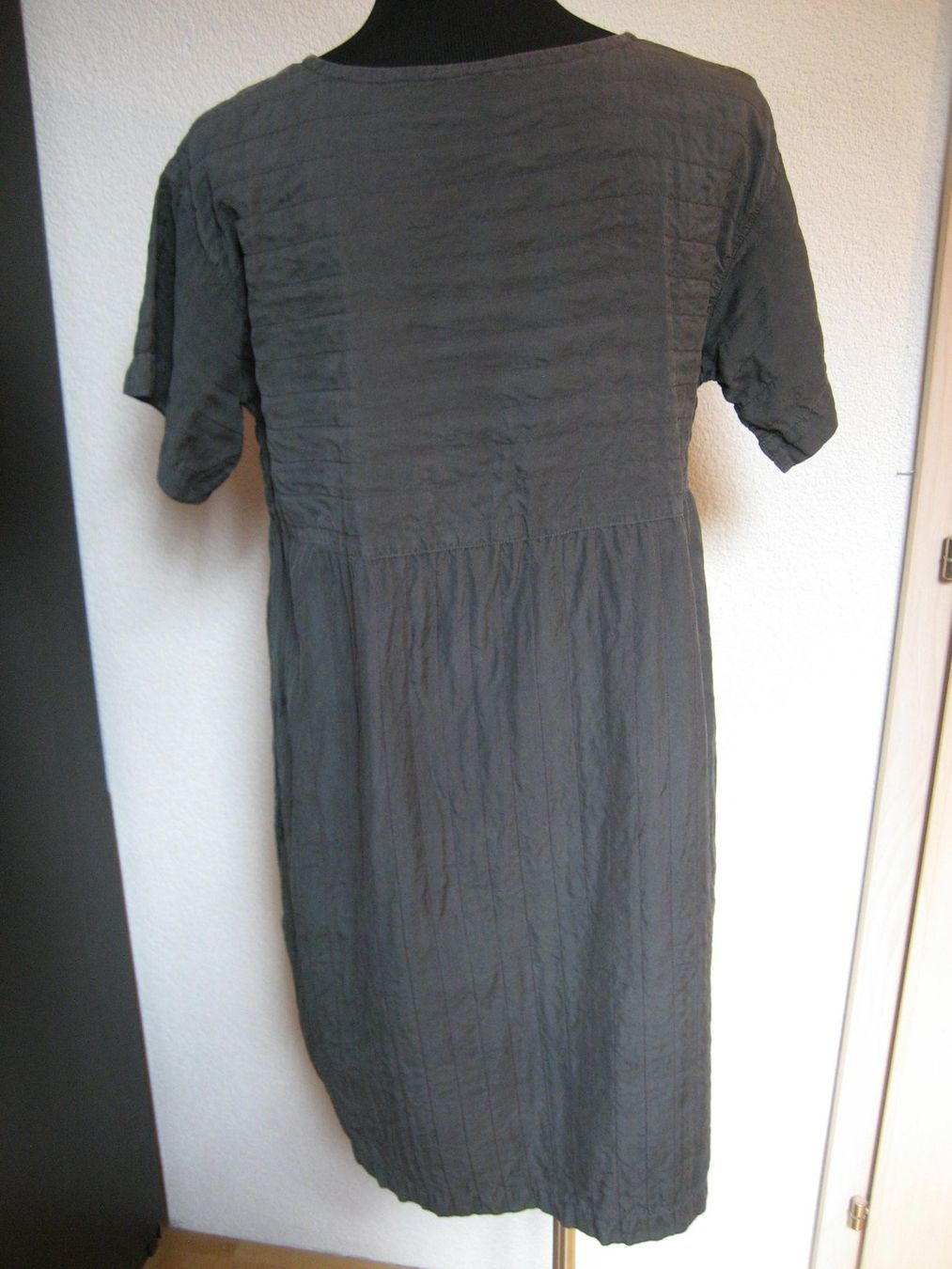 Vestiti: Robe soie Praechtig Berlin taille L – Usato da Delémont venduto da marryb 5