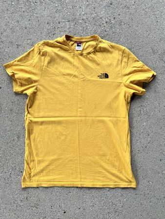 North Face T-Shirt yellow size L used