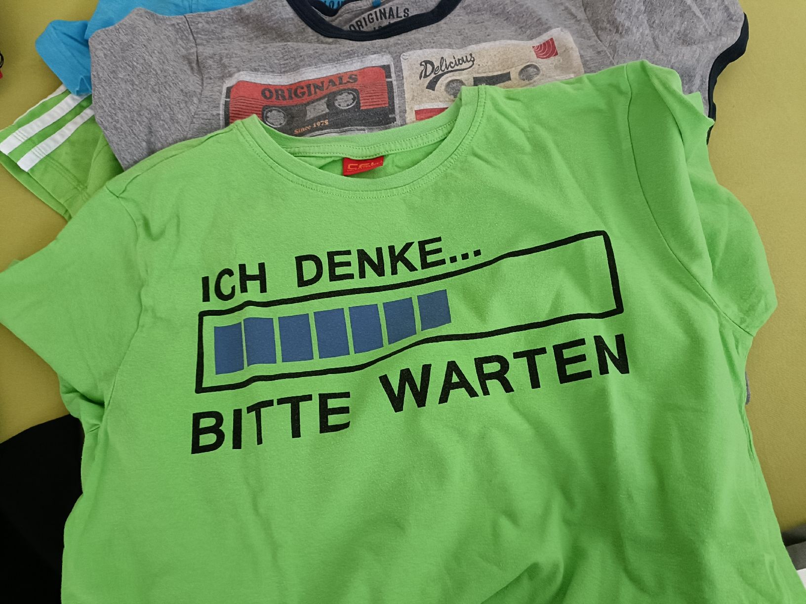 Kleiderpakete & -sets: T- Shrts Packet – Gebraucht aus Gossau SG von scania1509 4