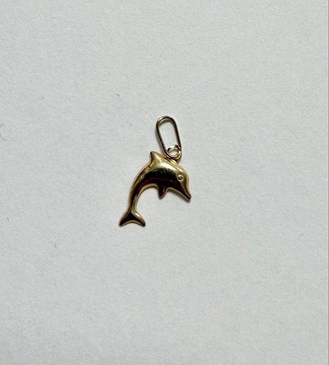 Pendentifs: Pendentif Dauphin en Or véritable  - ☀️ – D'occasion à Montreux par luc_w7cx 2