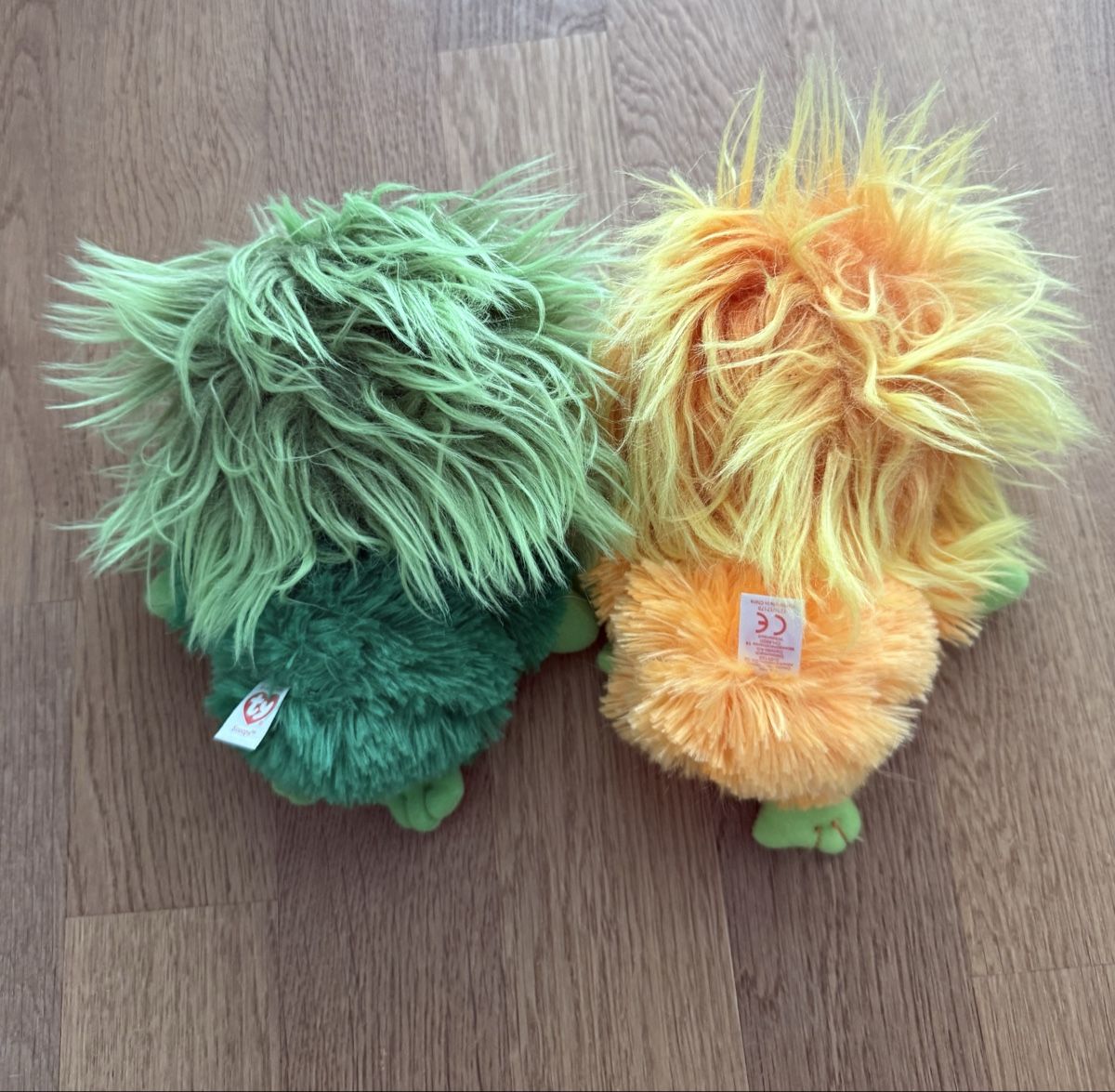 Giocattoli: Zwei kuschelige Glubschiplüschtiere-Monster – Nuovo (secondo la descrizione) da Bremgarten AG venduto da viv_ml28 1