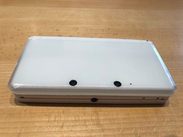 Nintendo Konsolen: Nintendo 3DS Farbe Ice White – Gebraucht aus Altbüron von zet_pnw5 2