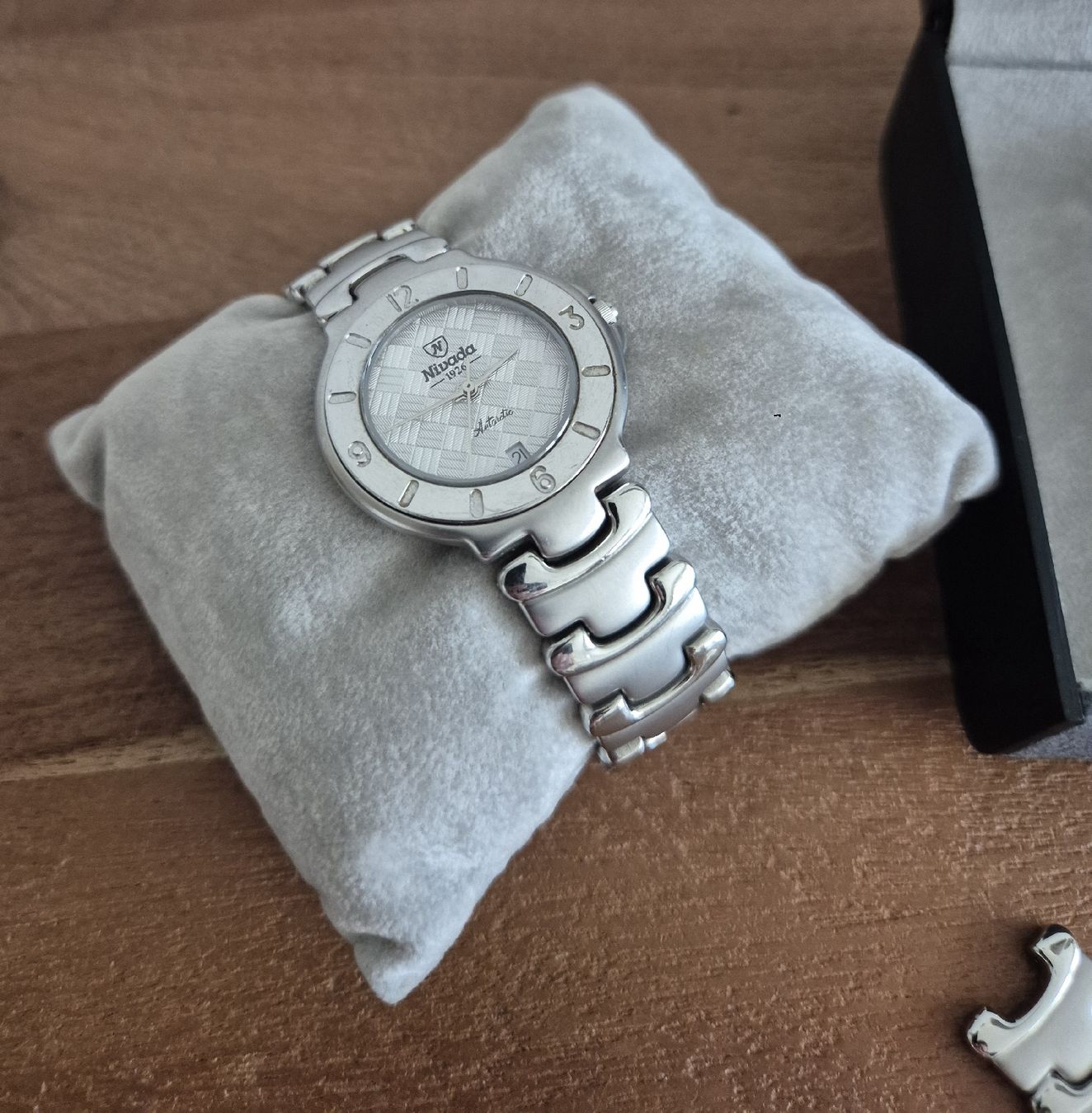 Nivada Orologi: Nivada 1926 Antarctic Damenuhr – Usato da Zürich venduto da Dalema13 1