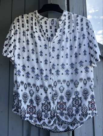 Sommerliche Bluse von Stajl Grösse M/L