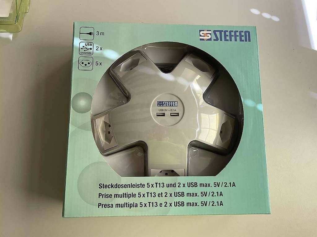 Stecker: Steckdosenleiste 5xT13 und 2x USB – Neu und originalverpackt aus St. Margarethen TG von andi.h