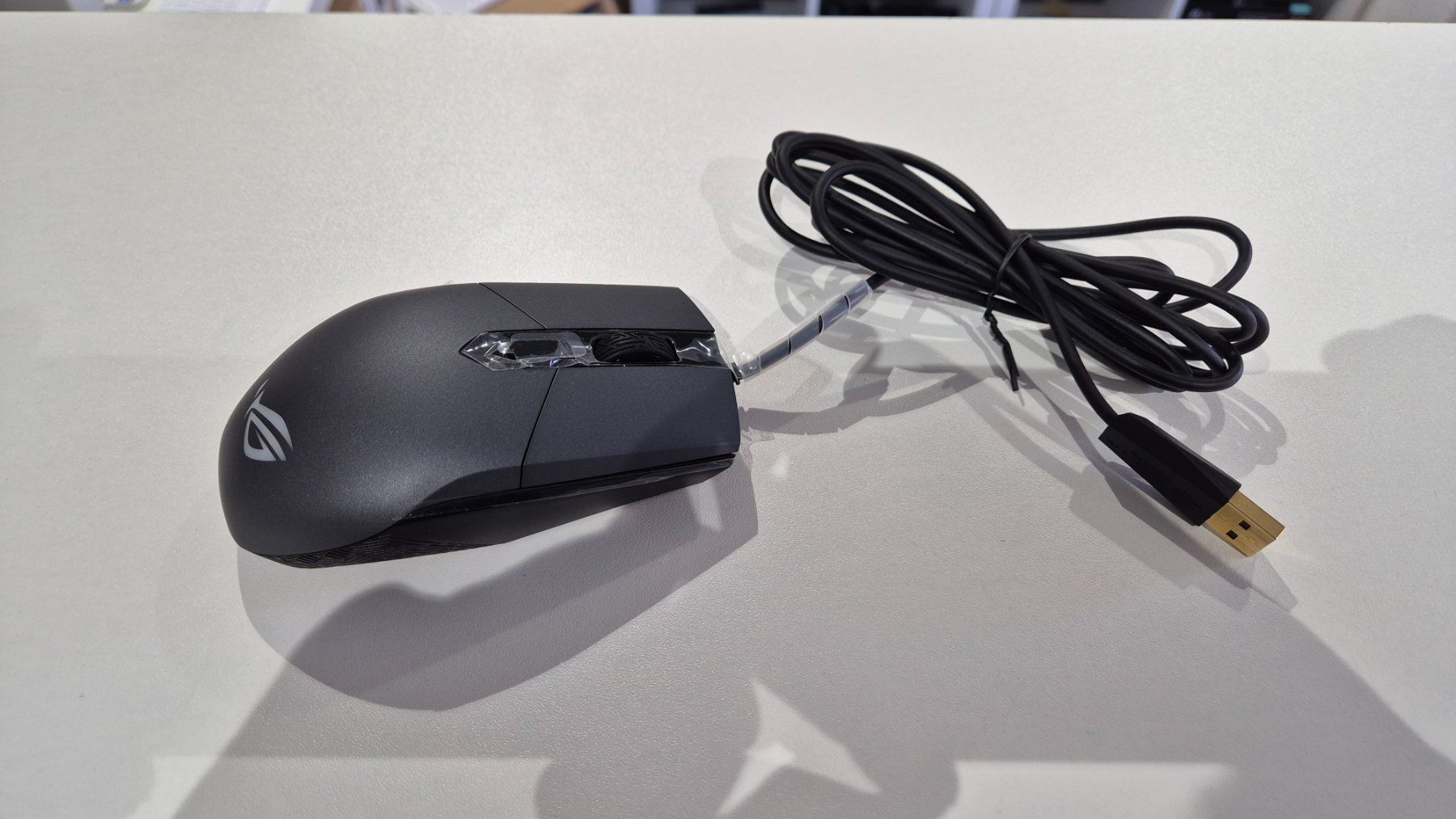 Asus Mouse: Souris  Asus Rog Strix Impact câble – Usato da Chatel-St-Denis venduto da Teck7