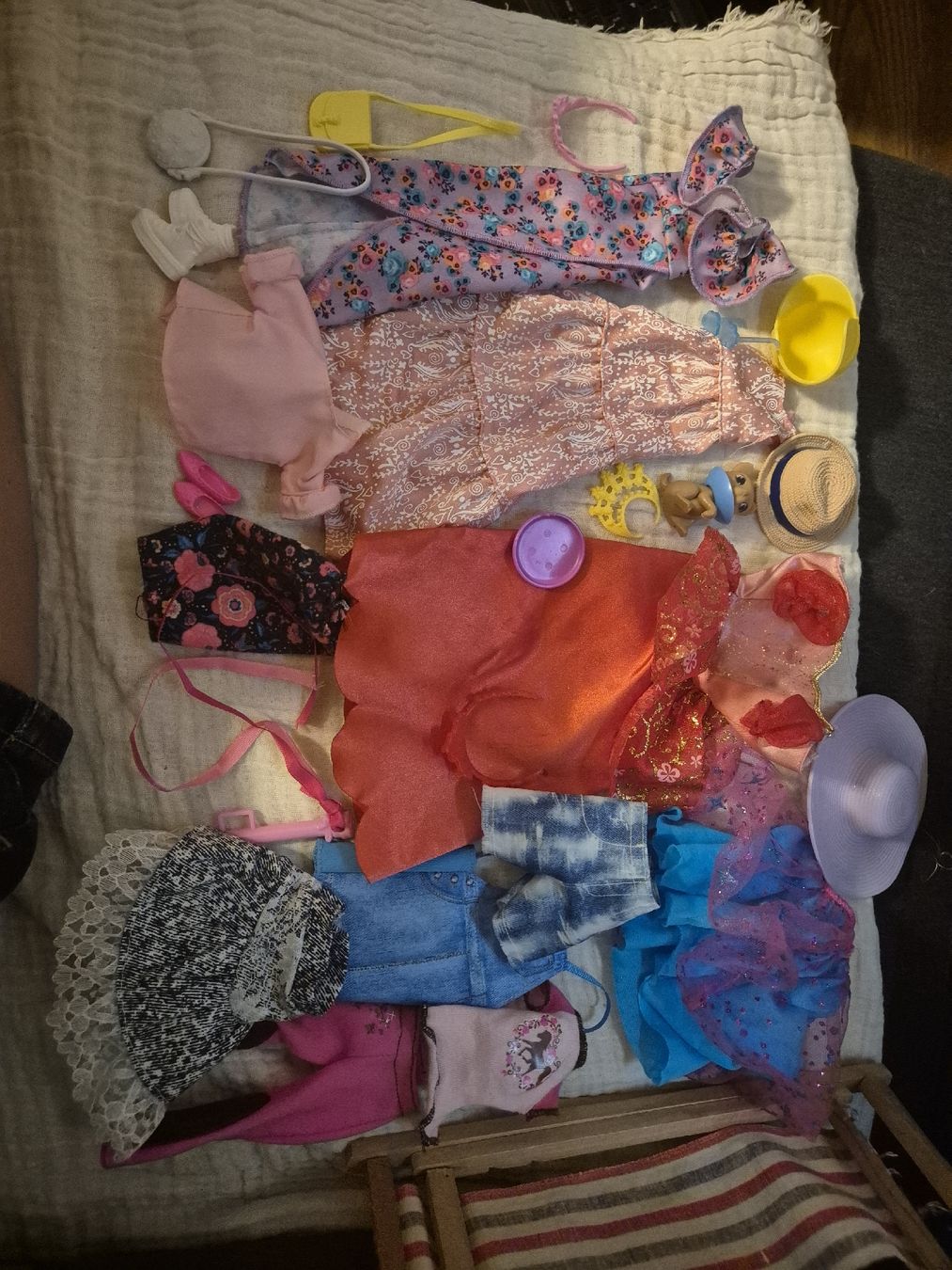 Poupées: Barbies clothes – Neuf (Voir description) à Zürich par mar_h988 2