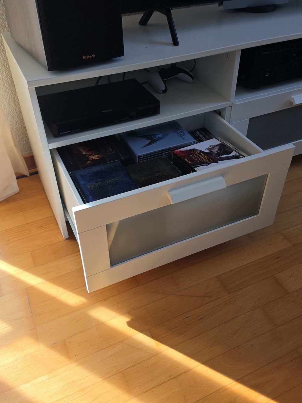Ikea Mobili TV: TV-Möbel BRIMNES – Usato da Heimberg venduto da poljpocket 2