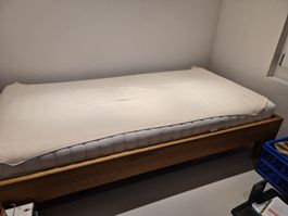 Bettgestell Eiche natur 100x200 cm neuwertig 