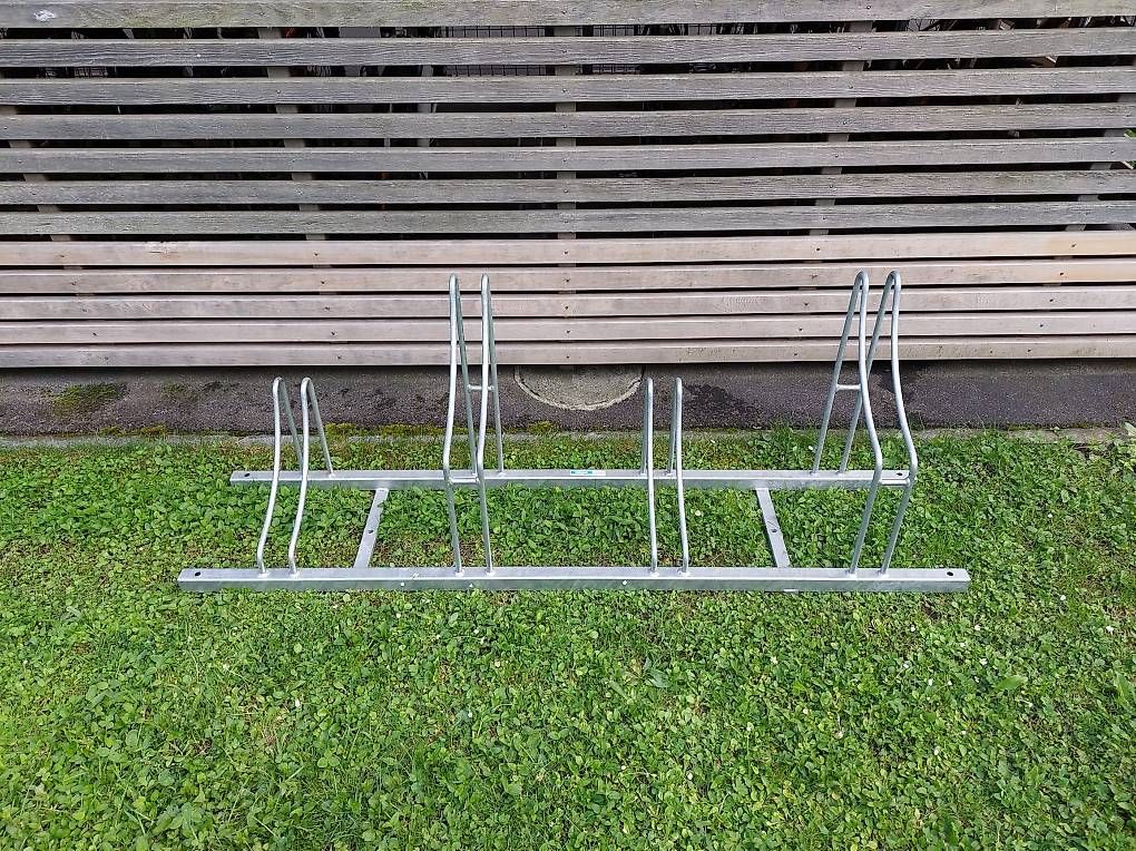 Cavalletti per biciclette: 4er Veloständer Velopa – Usato da Altdorf UR venduto da edithJ01 2