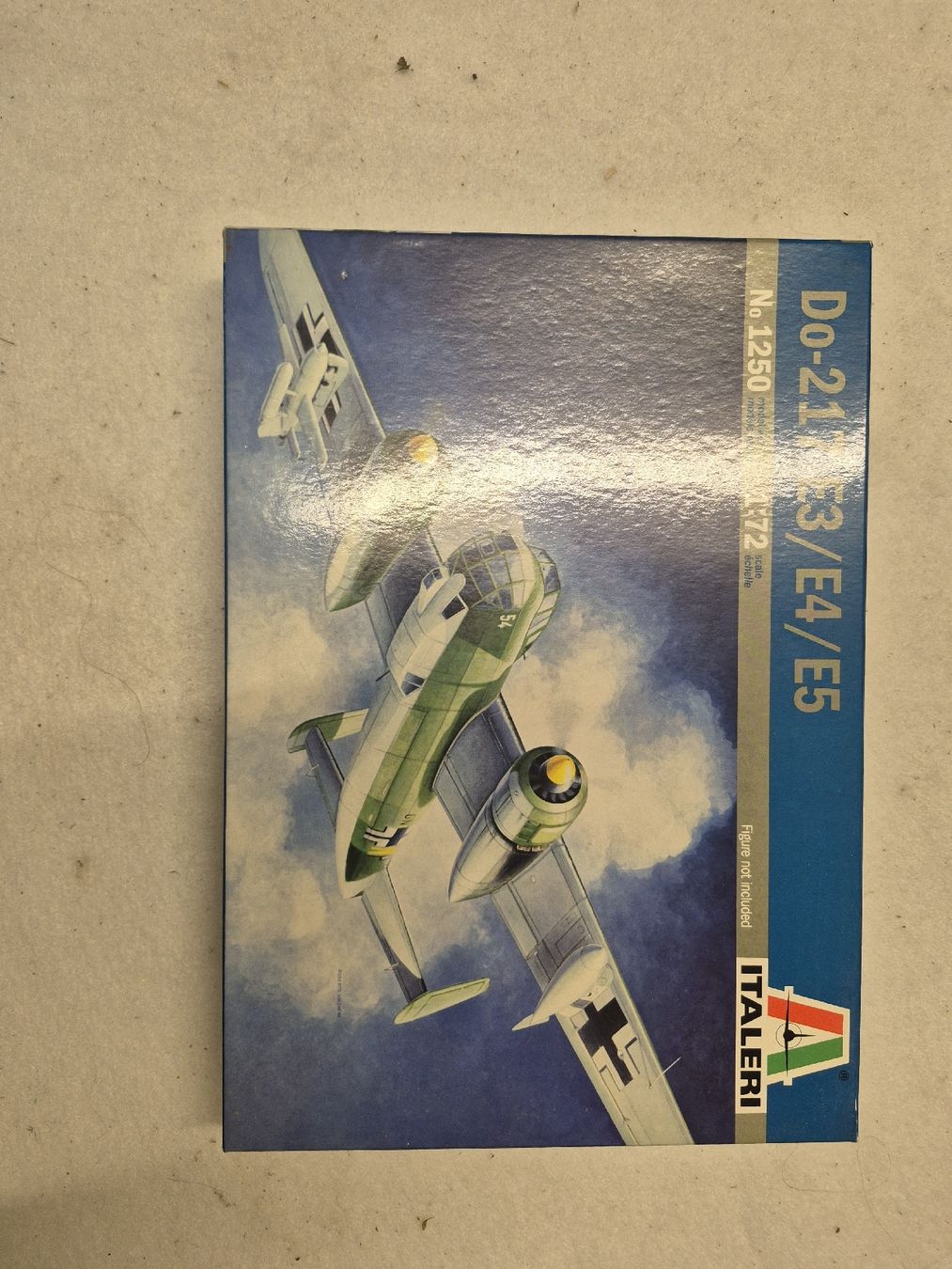 Kits de montage: Italeri Do-217 E3/E4/E5 Modellbausatz 1:72 – D'occasion à Wald ZH par recher67