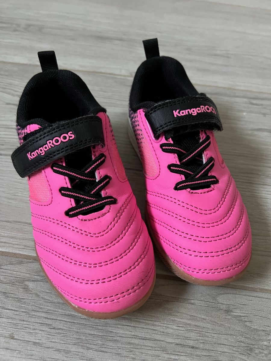 Scarpe per ragazze: KangoROOS Hallenschuhe 27 – Usato da Herbetswil venduto da bpr_7jzs