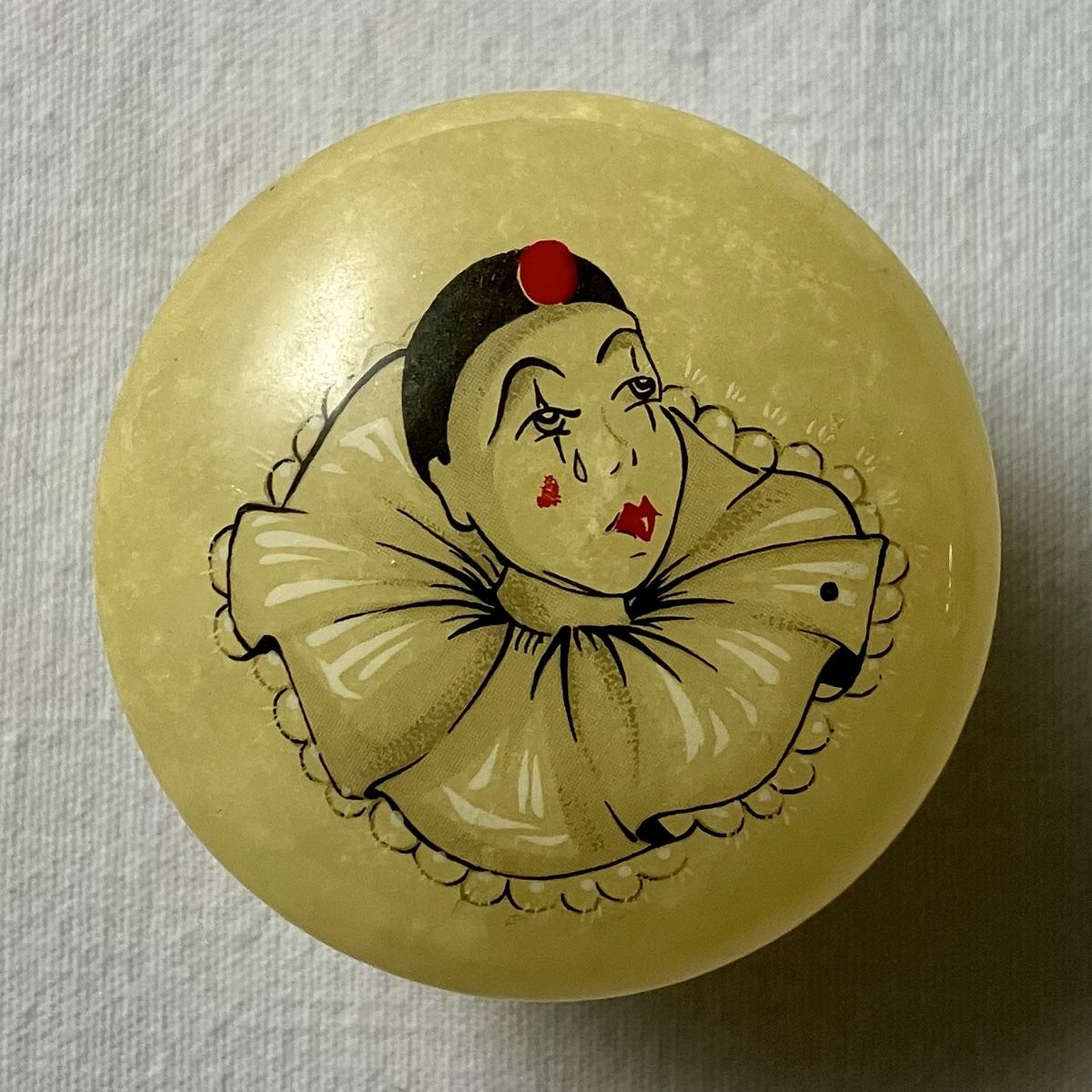 Barattoli: Boîte albâtre Pierrot – Usato da Lausanne venduto da Machins.trucs