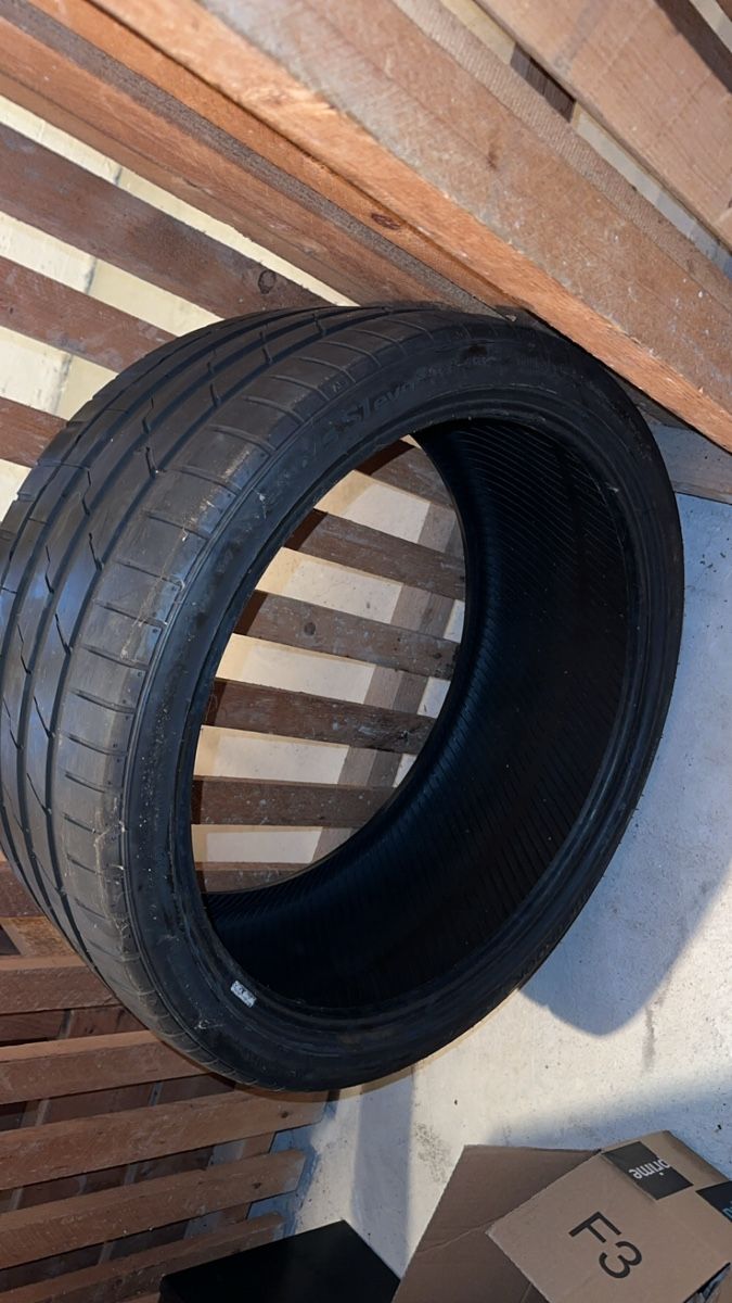 Pneumatici & Ruote complete: Hankook Sommerreifen 265/30/20 – Usato da Rüti ZH venduto da Audi333.