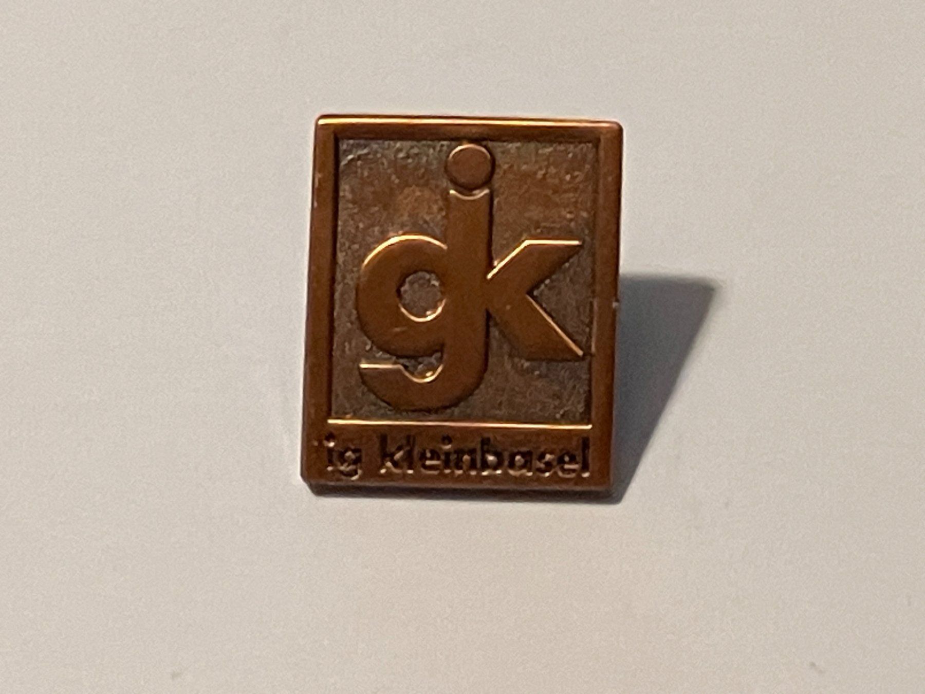 Placchette & Badge: 1 Pin IGK IG Kleinbasel – Usato da Basel venduto da djwwpp