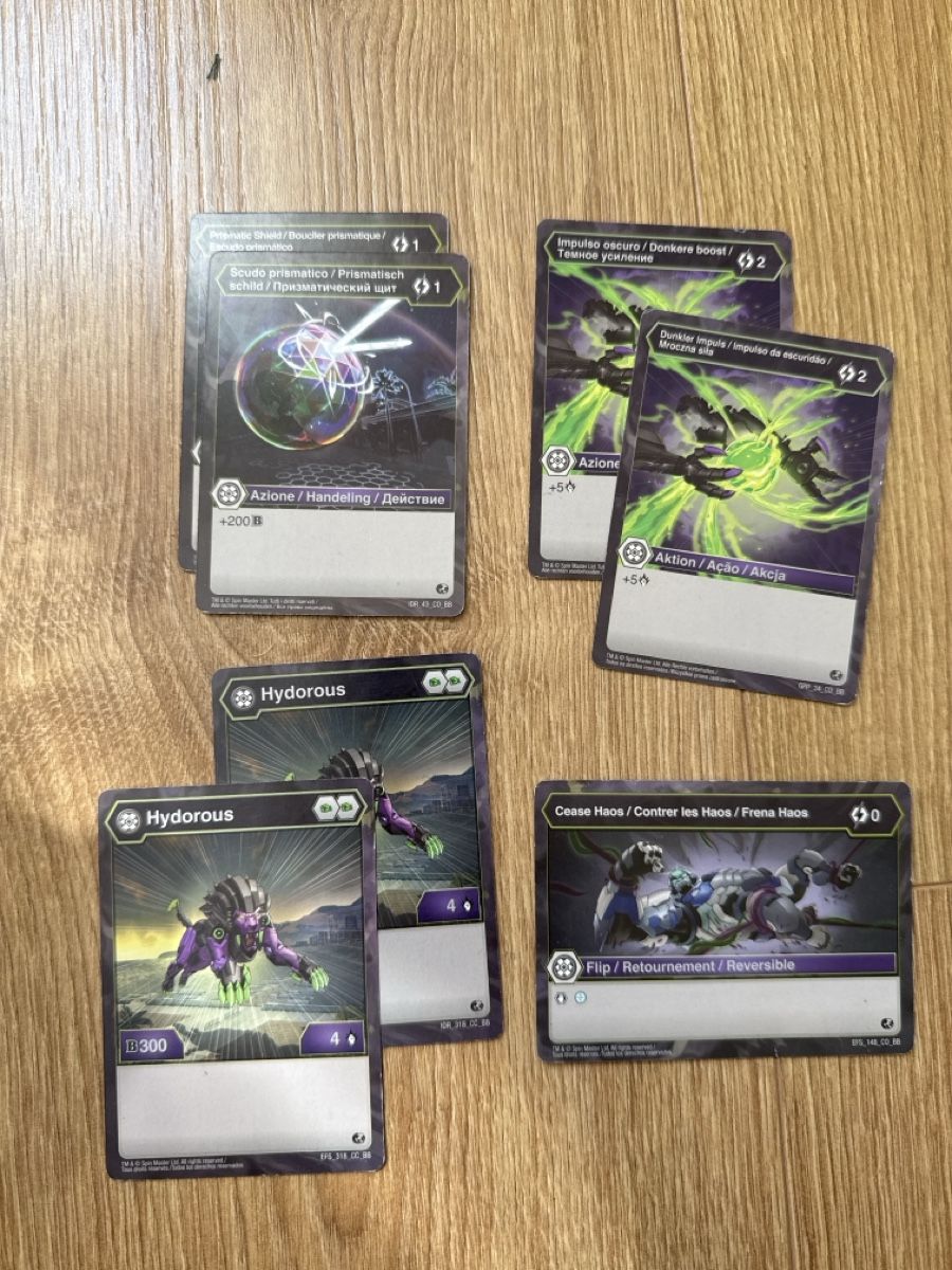 Giochi: Bakugan Sammlung: Karten & Figuren – Usato da Zürich venduto da HanBel 3