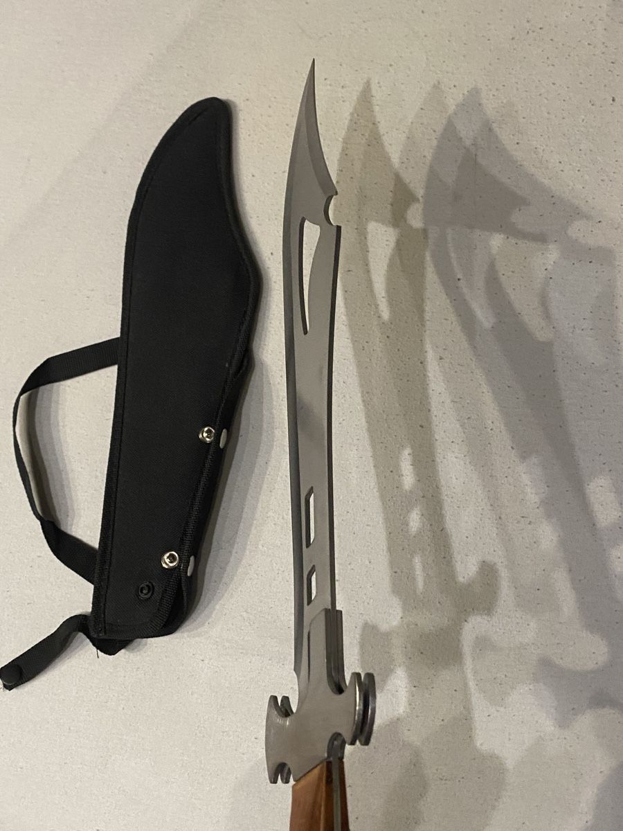 Accessoires: Messer mit Scheide  – D'occasion à Safenwil par _e_99_ 2