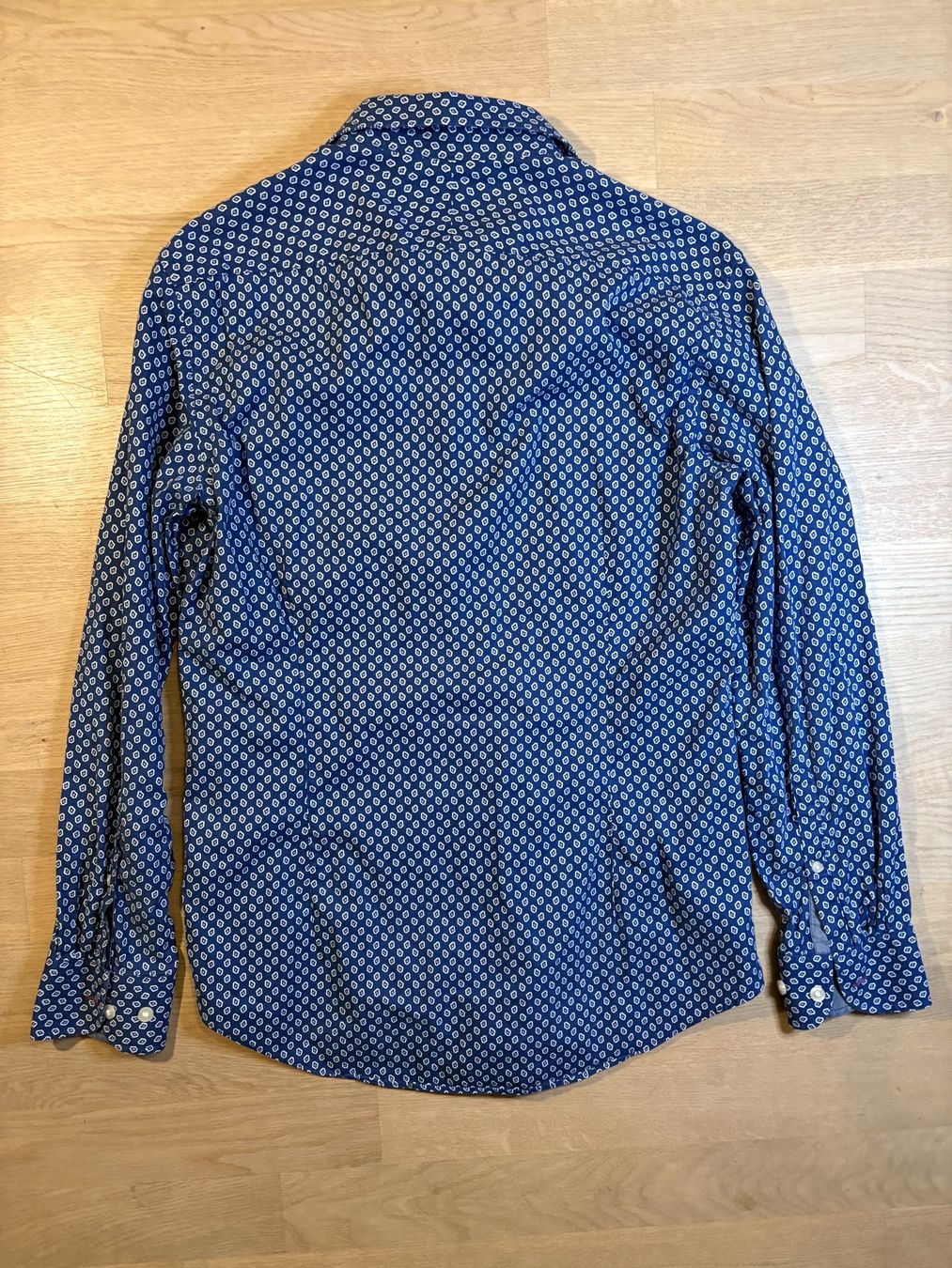 Charles Tyrwhitt Camicie: Charles Tyrwhitt Hemd, Gr. S – Usato da Elgg venduto da Jo_Naj 2