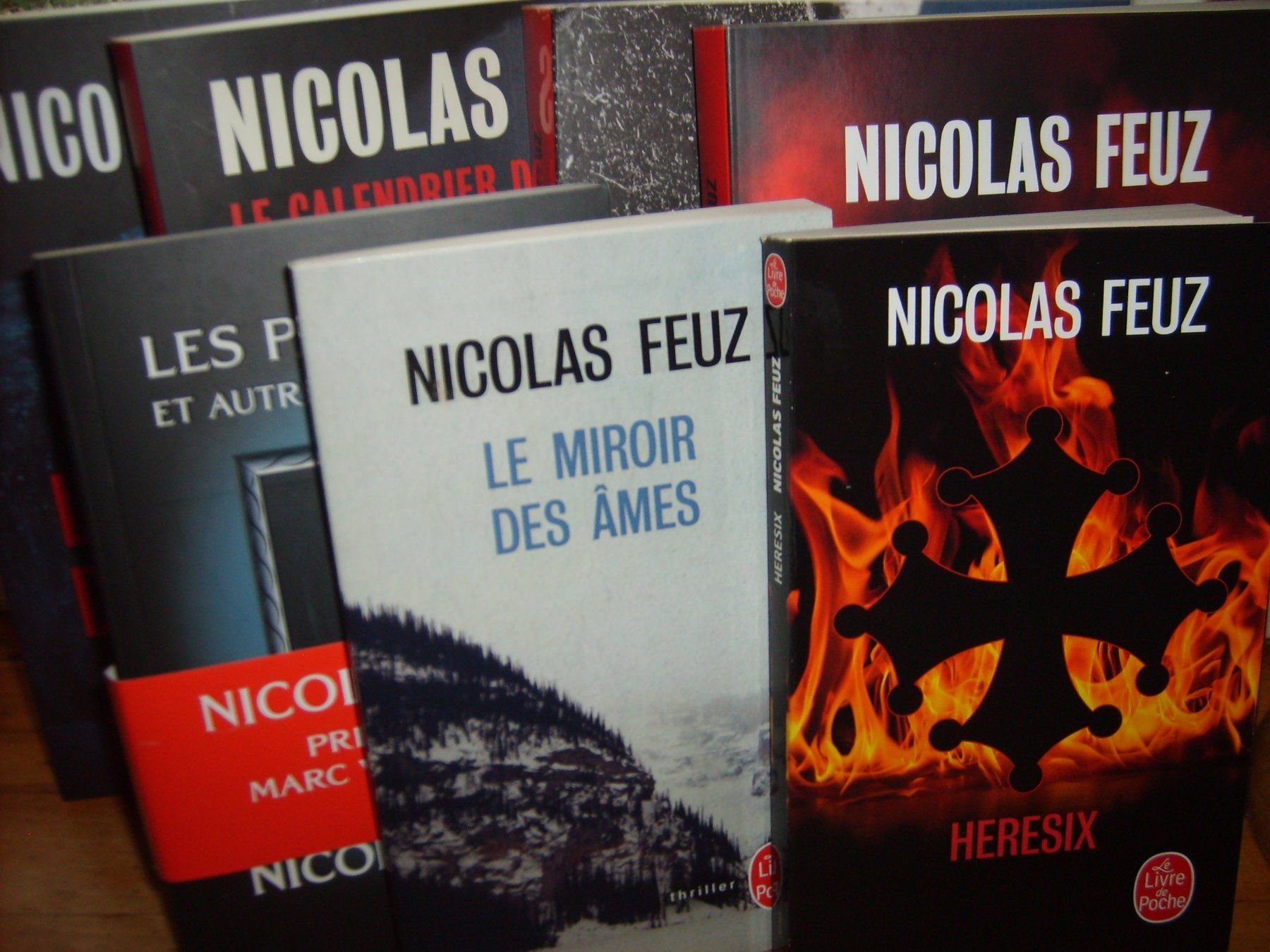 Libri: 7 romans de Nicolas Feuz – Nuovo (secondo la descrizione) da La Croix (Lutry) venduto da Jordillon 1