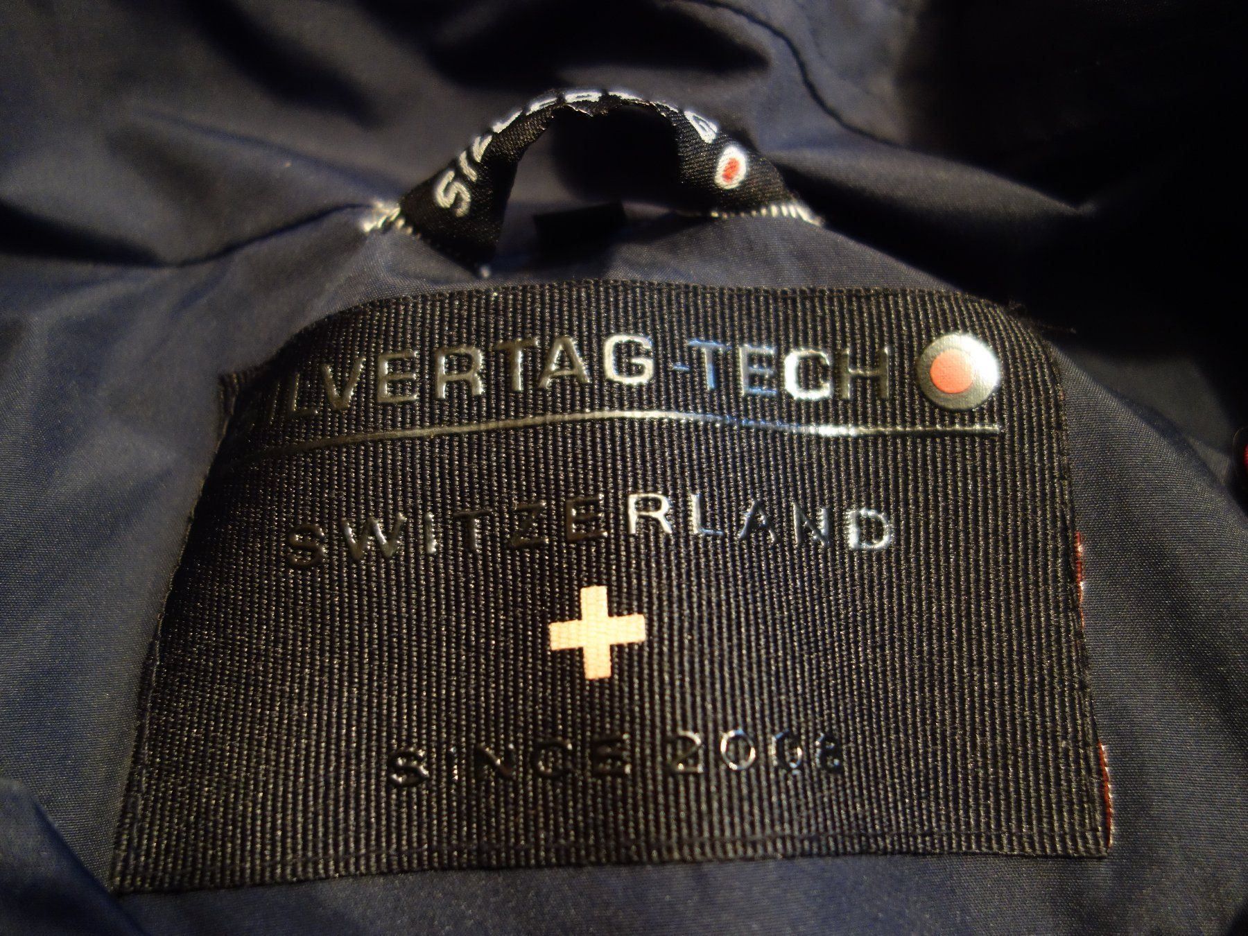 Jacken & Mäntel: Jacke SilverTag- Tech Switzerland – Neu (gemäss Beschreibung) aus Bubikon von An780 3