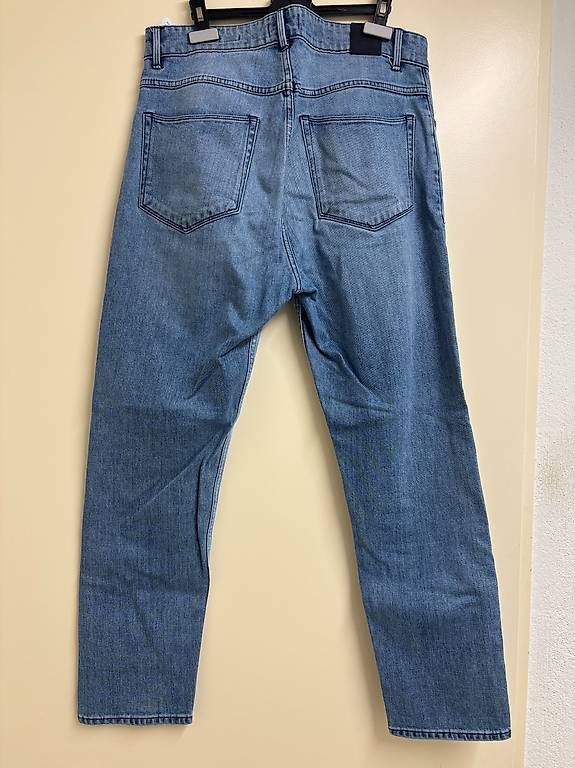 Closed Jeans: Closed Jeans Farbe Hellblau Gr.30 (R) – Usato da Wallisellen venduto da ASZT 1