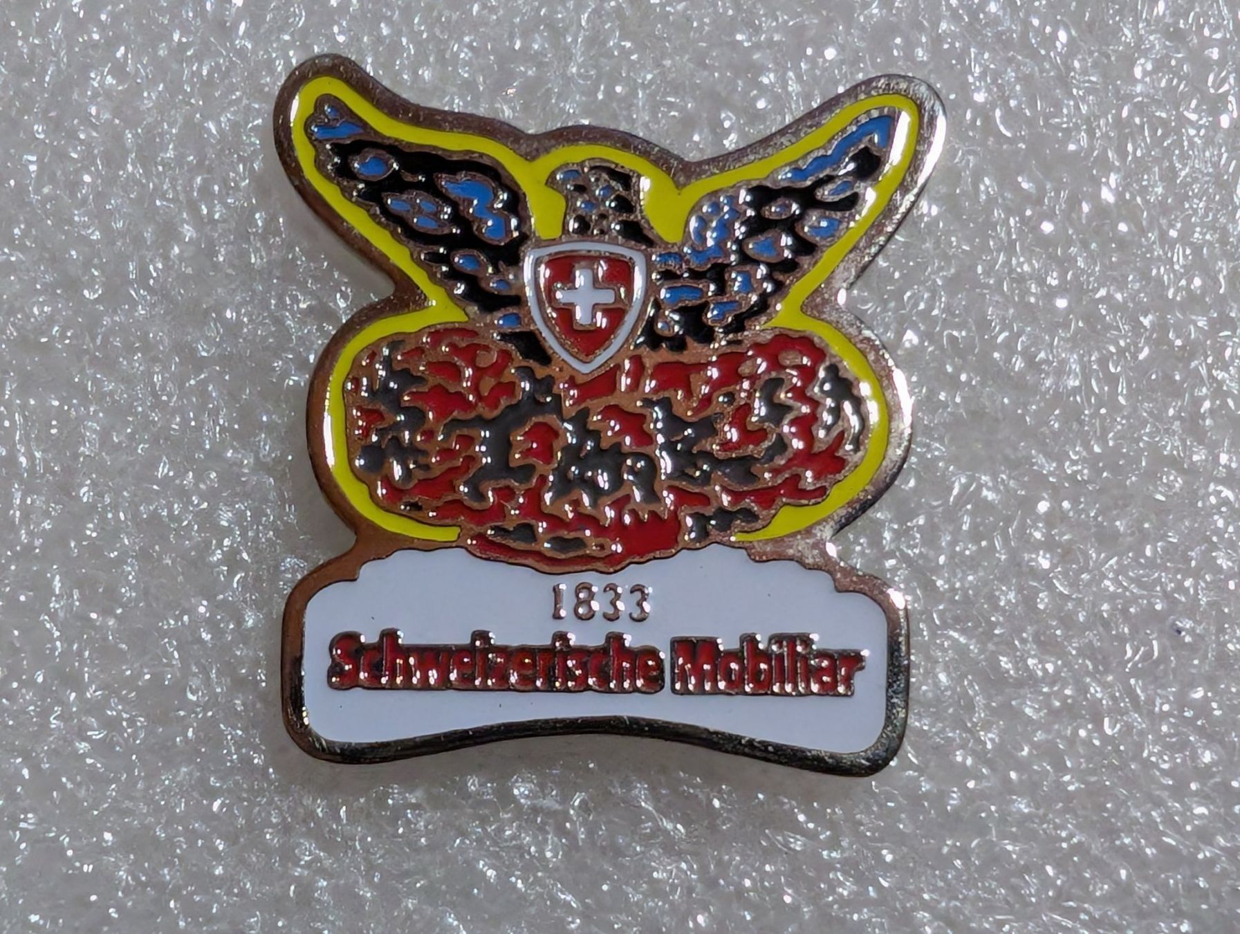 Placchette & Badge: Ansteckpin 273: SChweizerische Mobiliar – Usato da Oppligen venduto da Pin-Fall-Shop