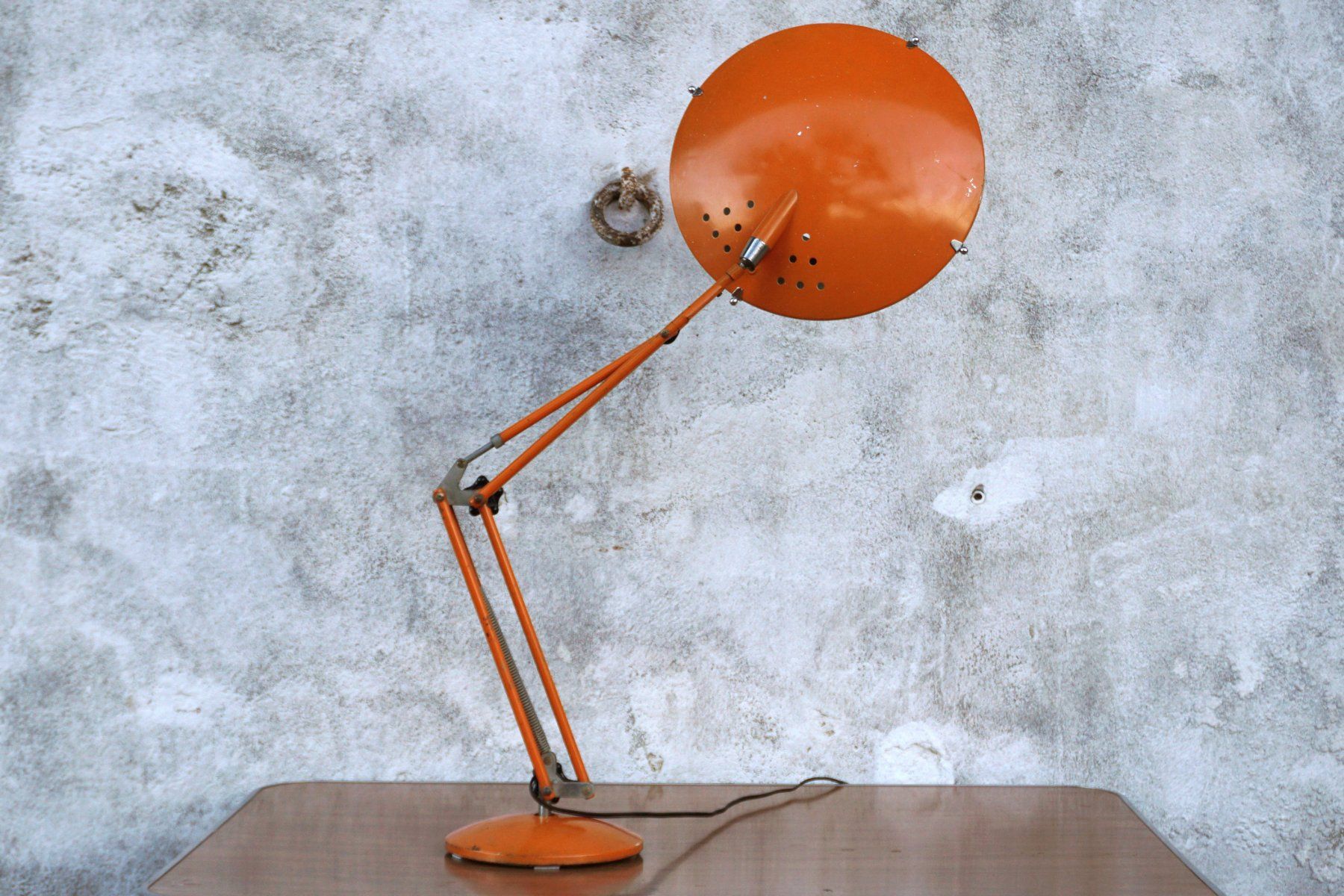 Lampade: Lampe industrielle – Usato da Ependes VD venduto da Cartonabanane 3