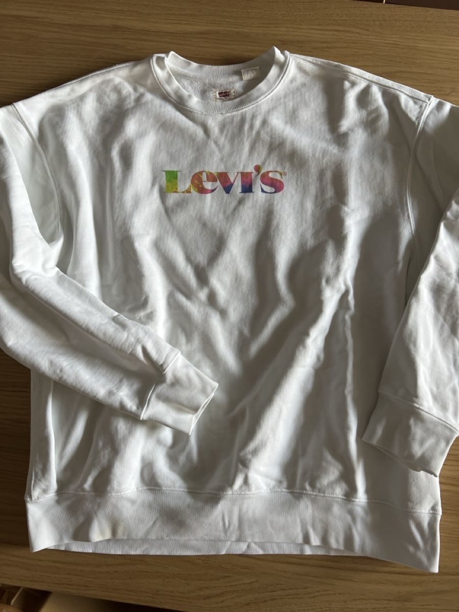 Levi's Maglioni & Felpe: Sweater Levi's Weiss Grösse L neuwertig – Usato da Luzern venduto da maisonnoir