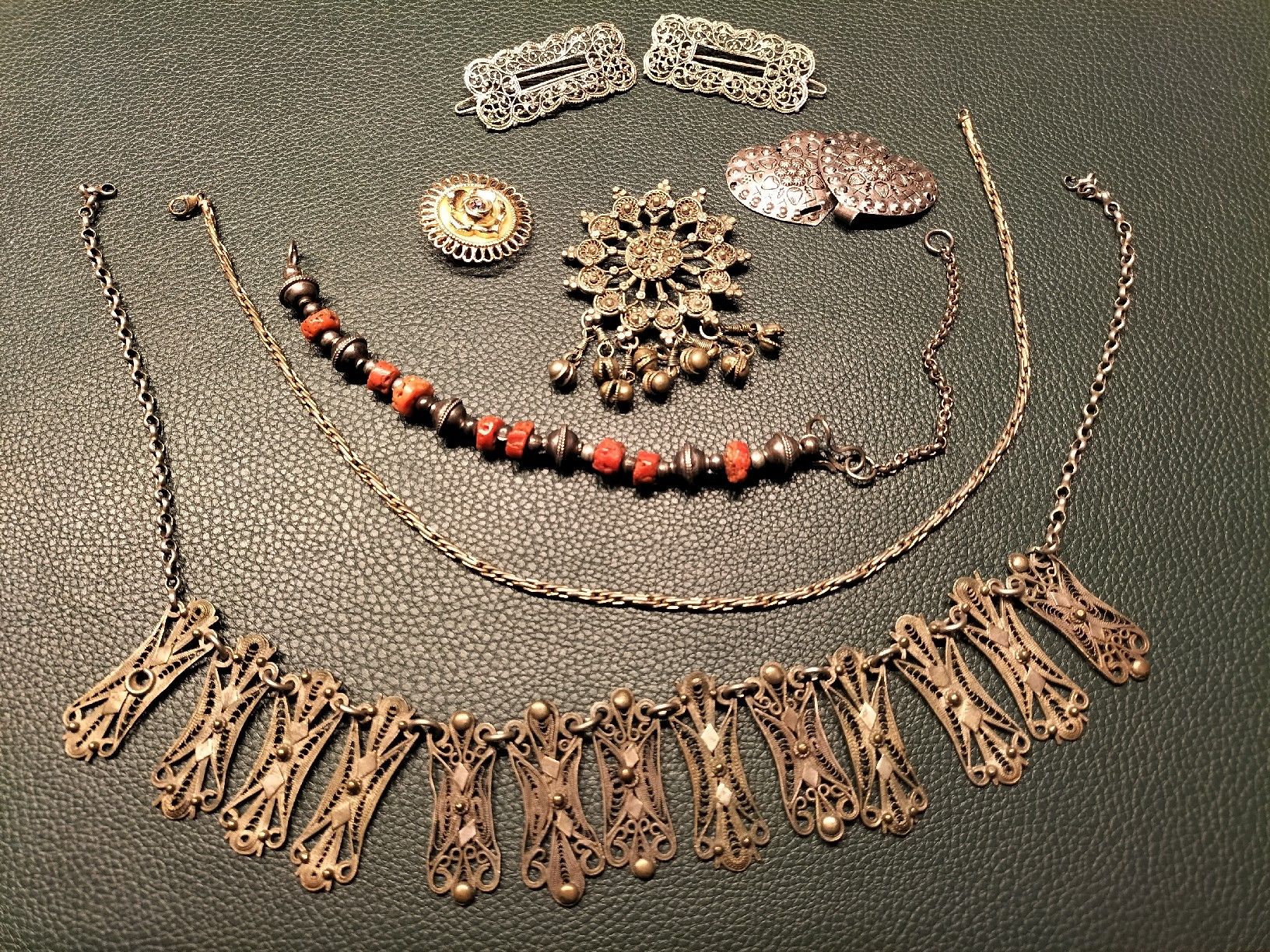 Altri gioielli: Vintage/Antik Modeschmuck Konvolut – Usato da Müselbach venduto da pat_9c9w